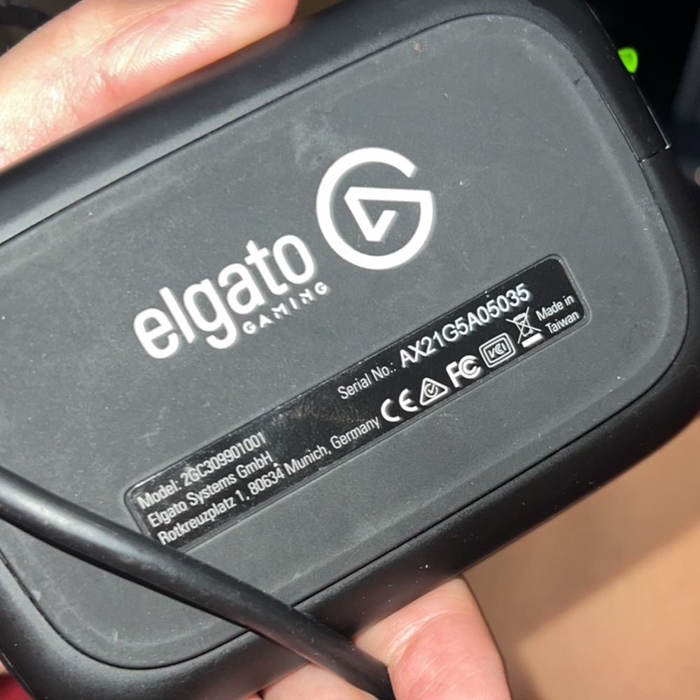 Elgato hd60 streaming capture card